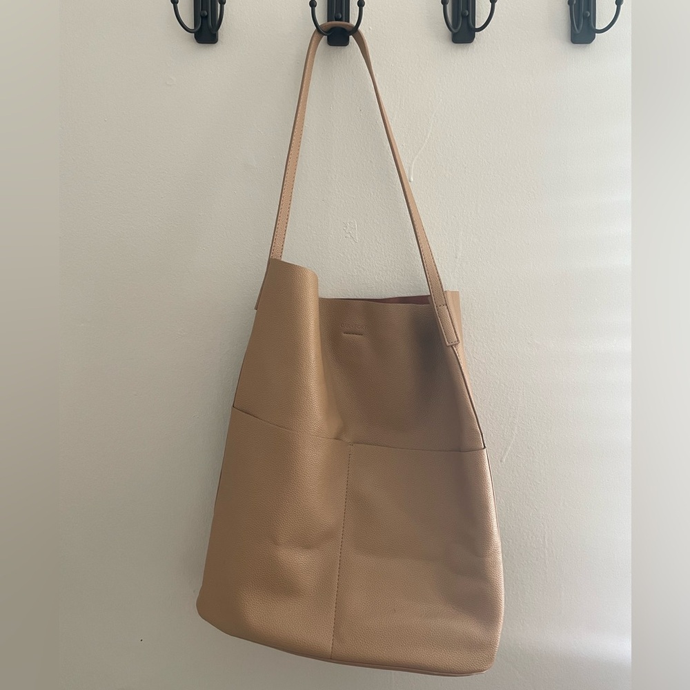 OAK + FORT Leather Tote in Latte